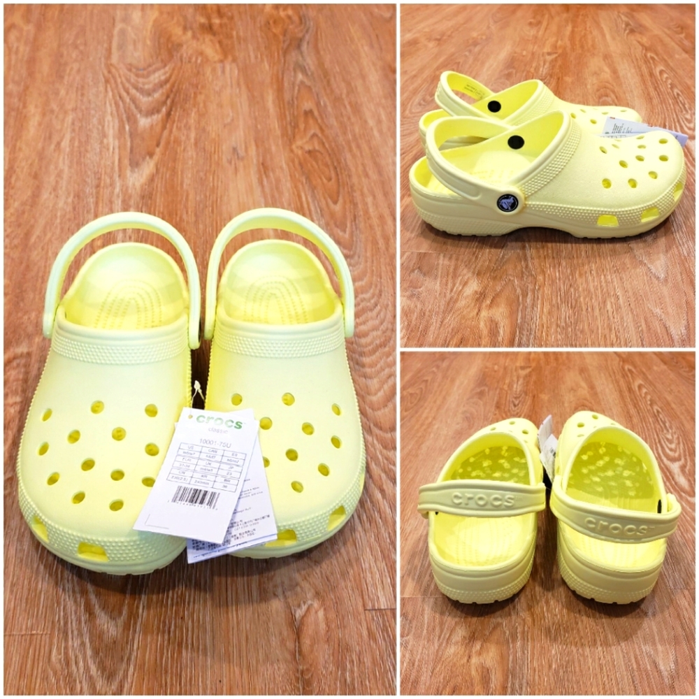 Crocs classic clogs